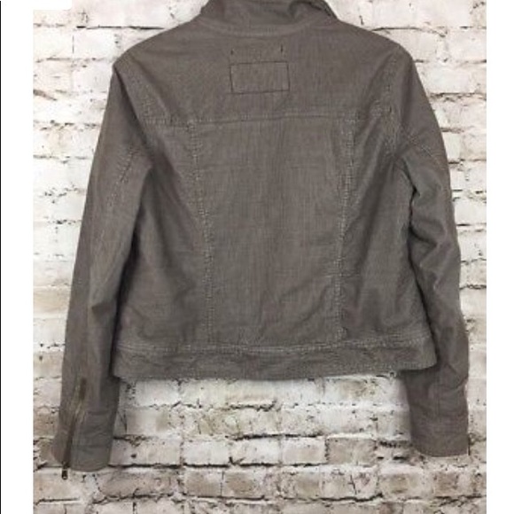 Eddie Bauer corduroy jacket - Picture 3 of 7